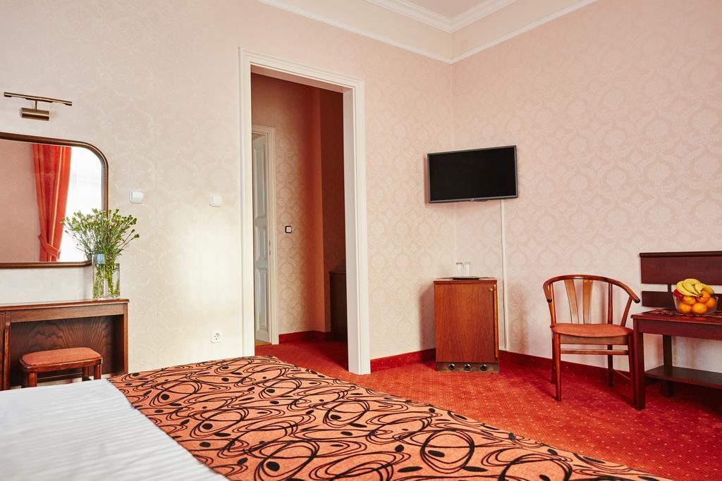 Hotel Astoria Balatonfüred Exteriör bild