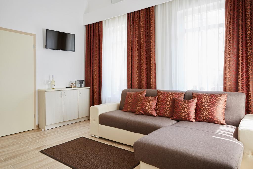Hotel Astoria Balatonfüred Exteriör bild