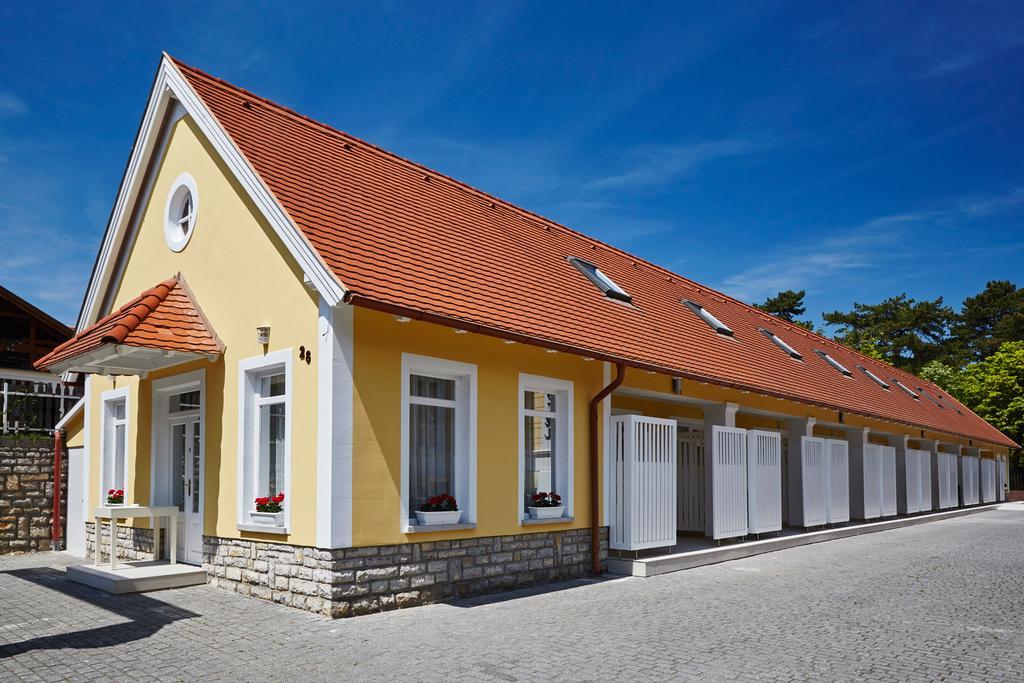 Hotel Astoria Balatonfüred Exteriör bild