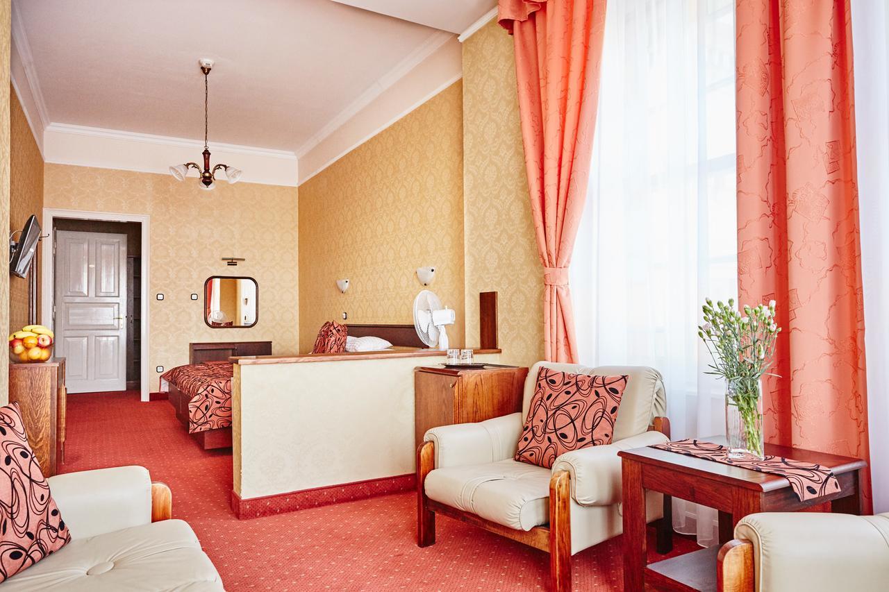 Hotel Astoria Balatonfüred Exteriör bild